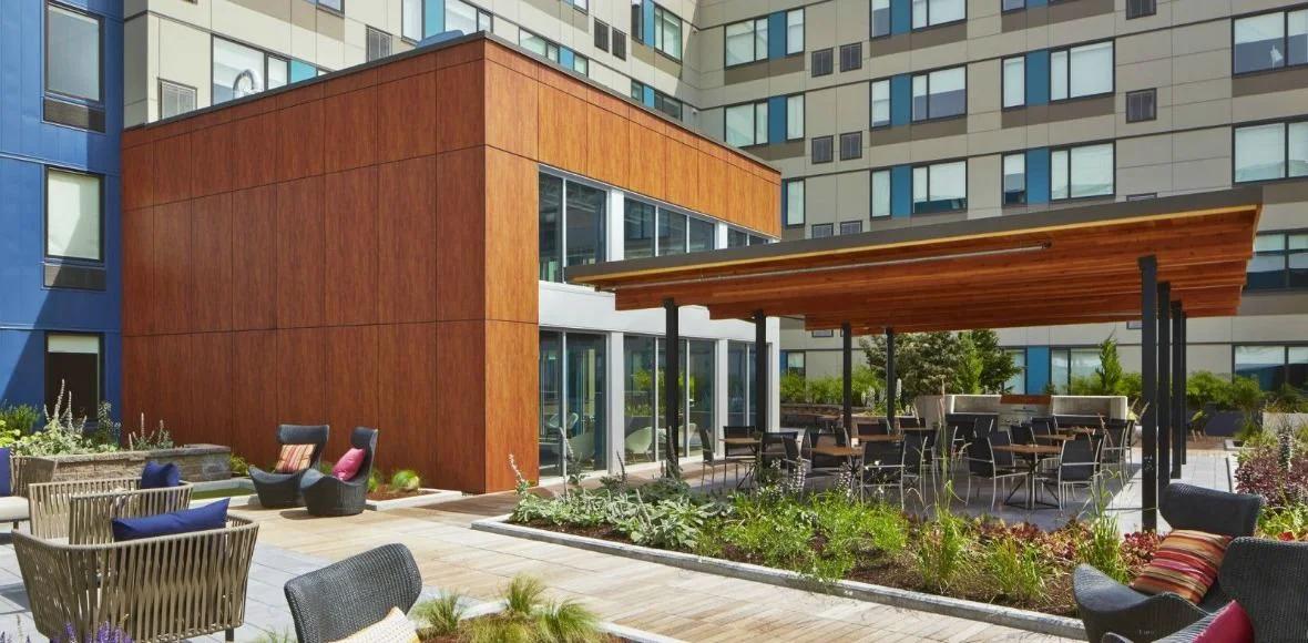 Aloft & Element Hotels gallery image 2