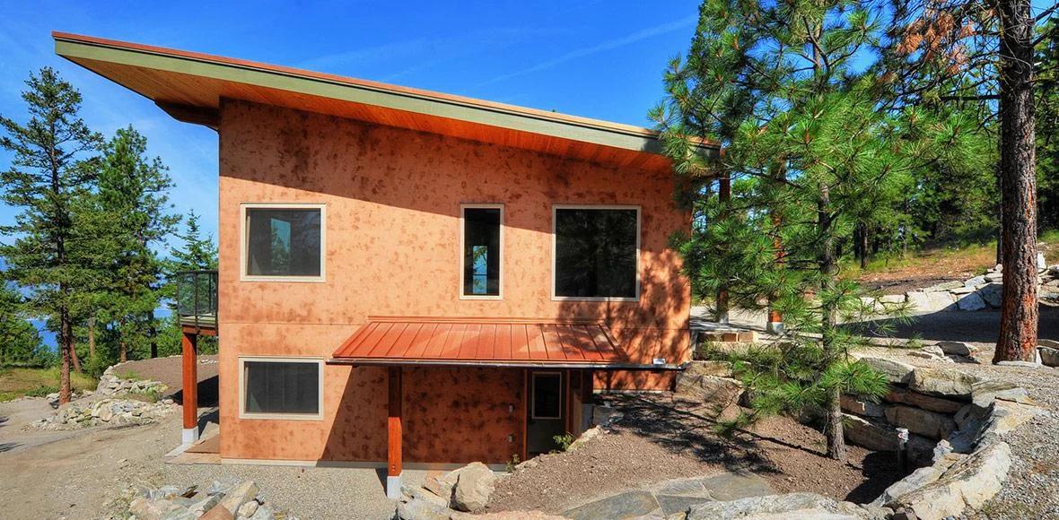102 Penticton gallery image 1
