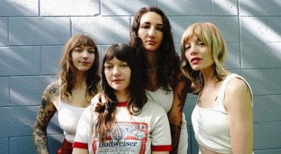 embracing-shoegaze-bliss-an-interview-with-blackwater-holylight