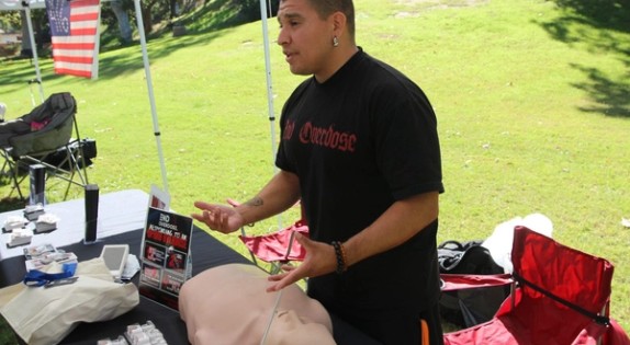 direct-relief-no-one-else-has-to-die-l-a-area-group-fights-opioid-crisis-in-new-ways