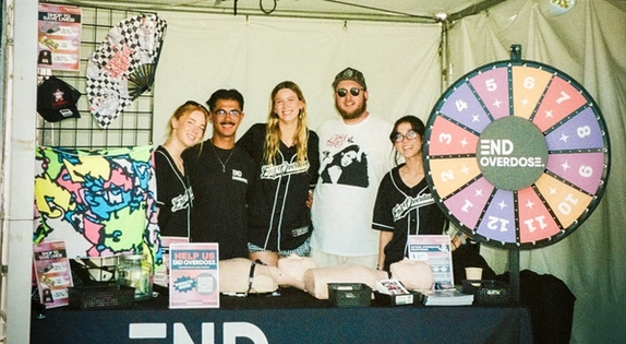 spotlight-end-overdose-is-providing-community-led-care-at-the-heart-of-festivals
