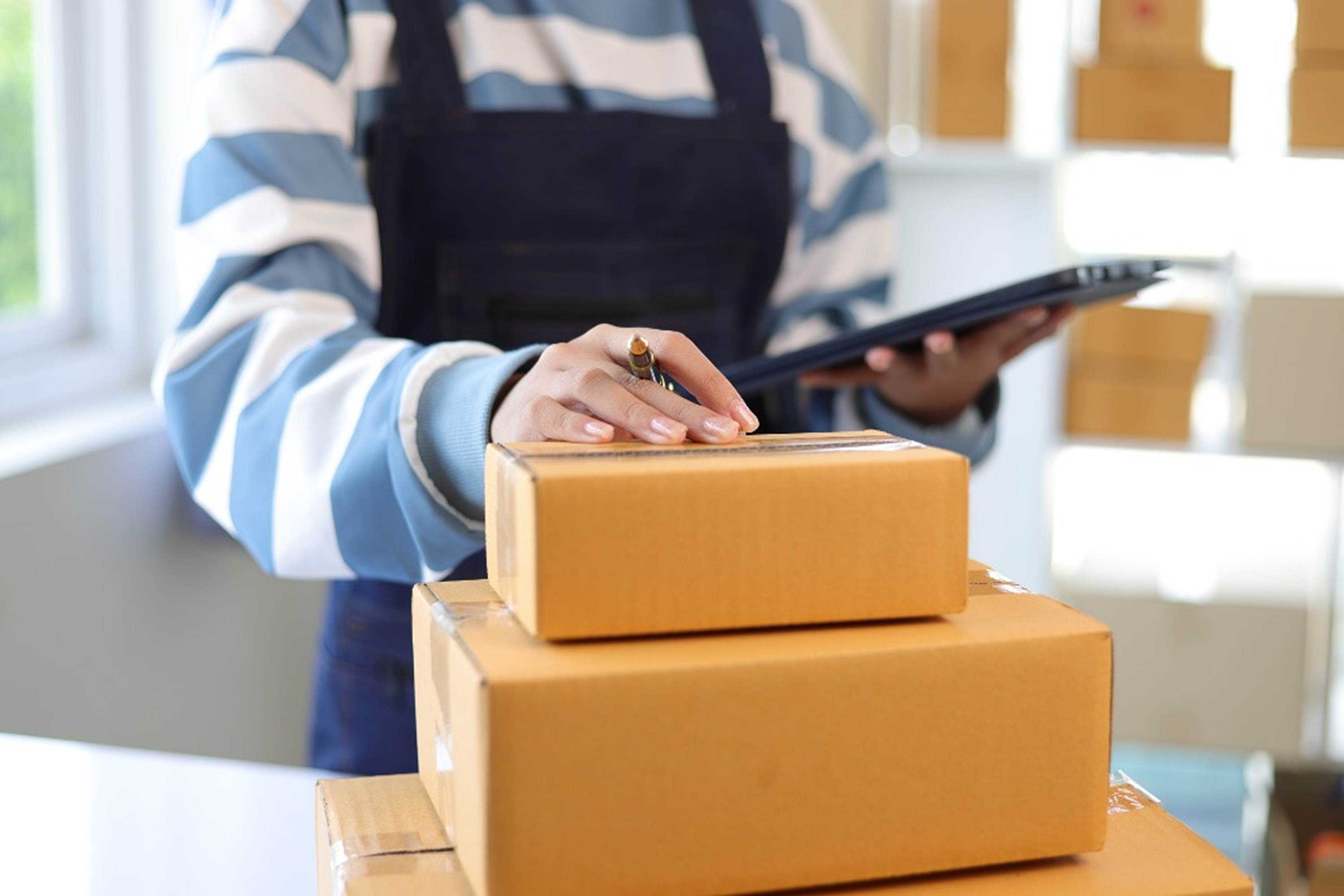 Compare live courier prices