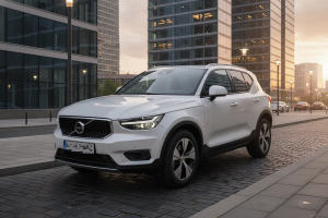VOLVO XC40 2.0 B4 G Core Auto