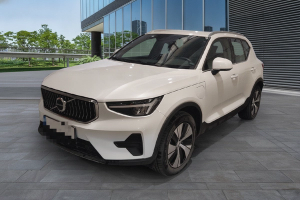 VOLVO XC40 1.5 T4 Recharge PHEV Core Auto