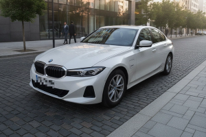BMW SERIES 3 320e