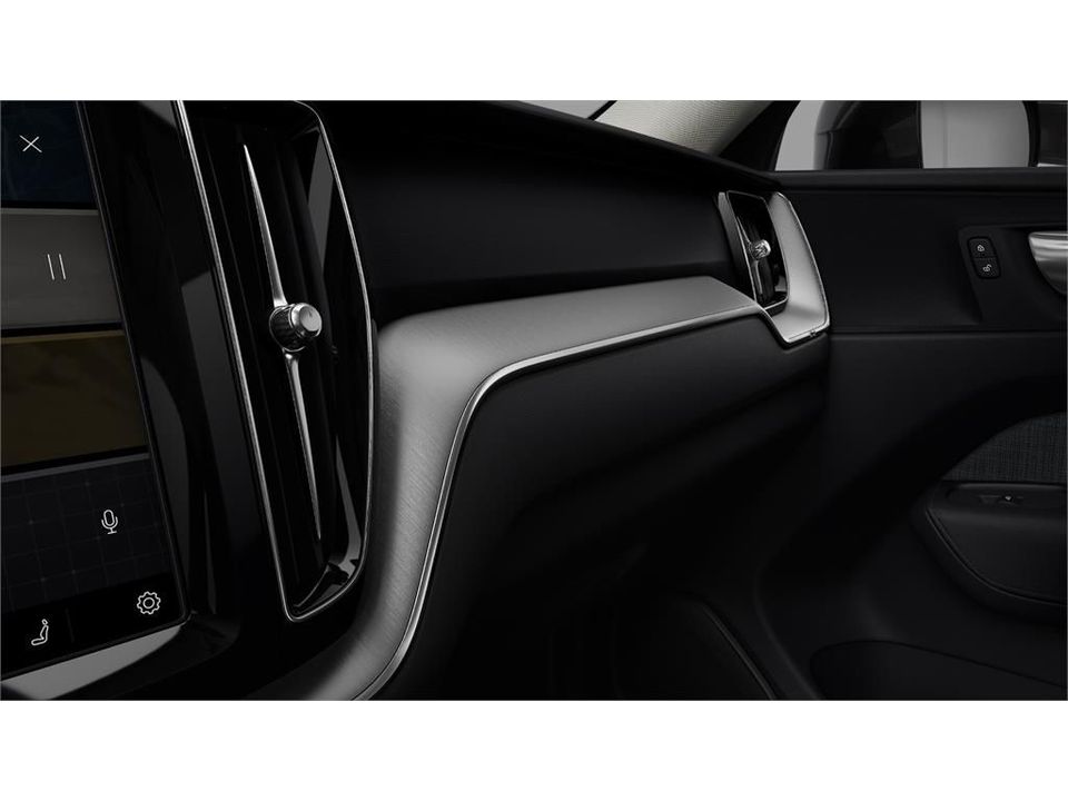 VOLVO XC60 2.0 B5 G MHEV Core Auto AWD