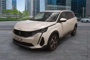 PEUGEOT 5008 1.5 BlueHDi 96kW (130CV) S&S Allure
