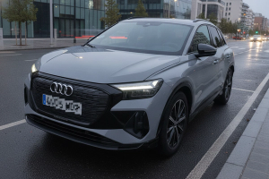AUDI Q4 Black line edition 40 e-tron 150kW 82kWh