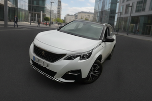PEUGEOT 5008 Allure 1.5L BlueHDi 96kW (130CV) S&S