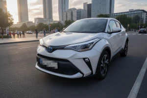 TOYOTA C-HR 1.8 125H Advance