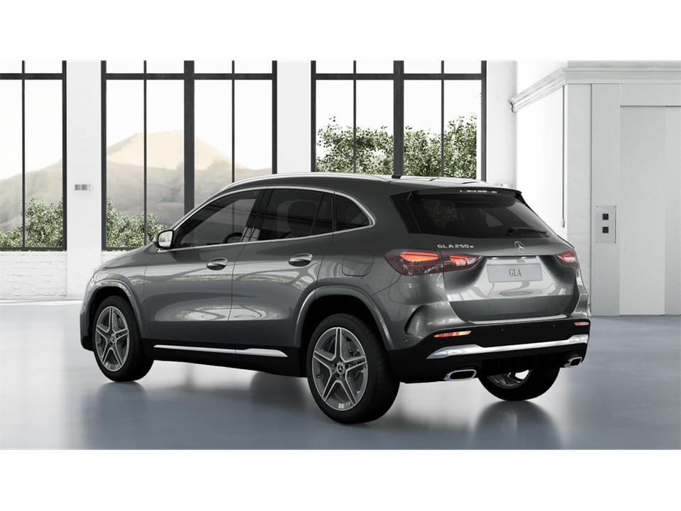 MERCEDES-BENZ Clase GLA 250 e con tecnología híbrida EQ