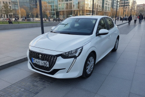 PEUGEOT 208 BlueHDi 73kW (100CV) Active