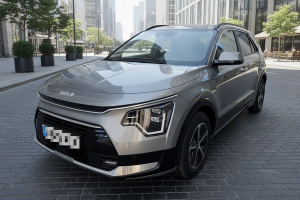 KIA NIRO 1.6 GDi PHEV 135kW (183CV) Drive