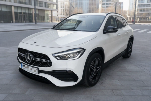 MERCEDES-BENZ GLA GLA 200 D