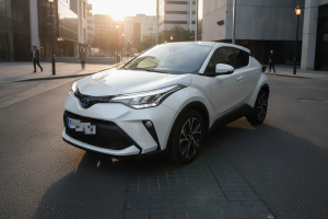 TOYOTA C-HR 1.8 125H Advance