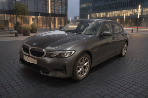 BMW SERIES 3 320e
