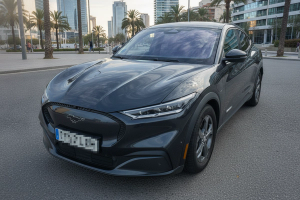 FORD MUSTANG MACH-E 216kW Batería 98.8Kwh