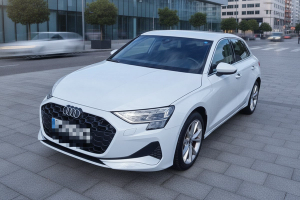 AUDI A3 Sportback Advanced 35 TFSI 110kW S tron