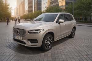 VOLVO XC90 2.0 T8 AWD Core Recharge Auto