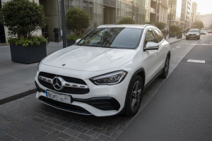 MERCEDES-BENZ GLA GLA 200 D