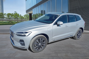 VOLVO XC60 2.0 T6 AWD Recharge Inscription Exp Auto