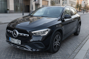 MERCEDES-BENZ GLA GLA 200 D