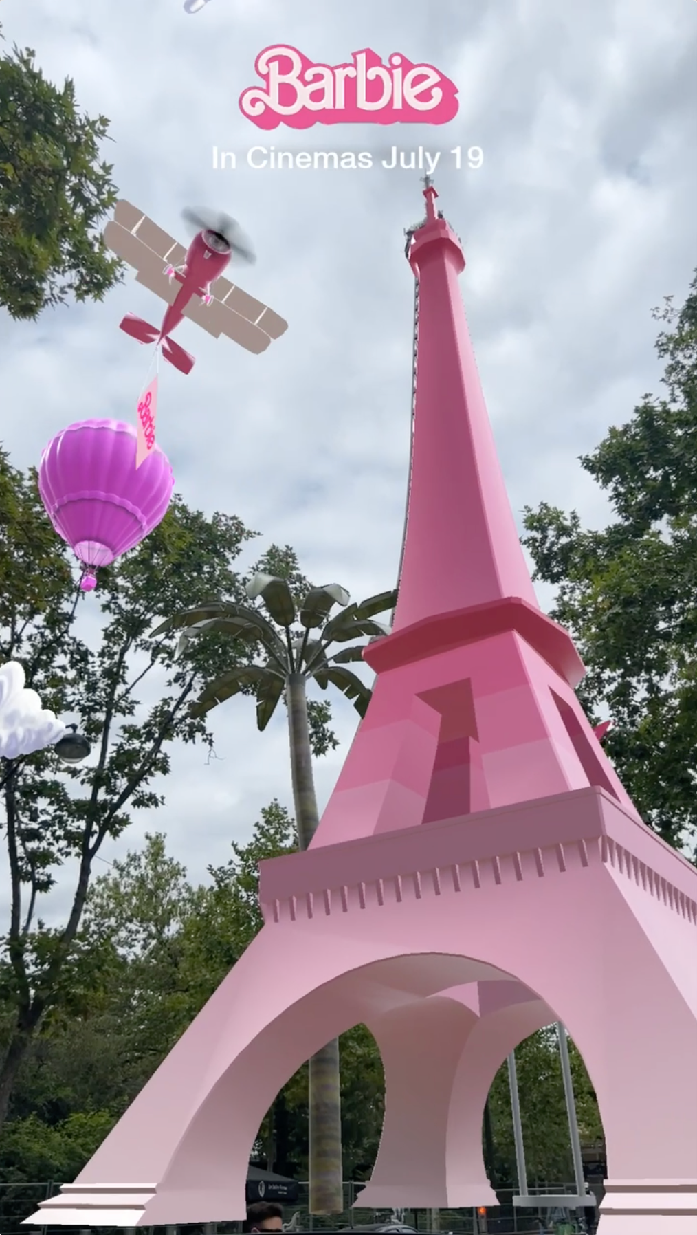 eiffeltower barbie lens