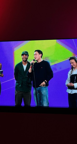 tristan and liam on stage the best social