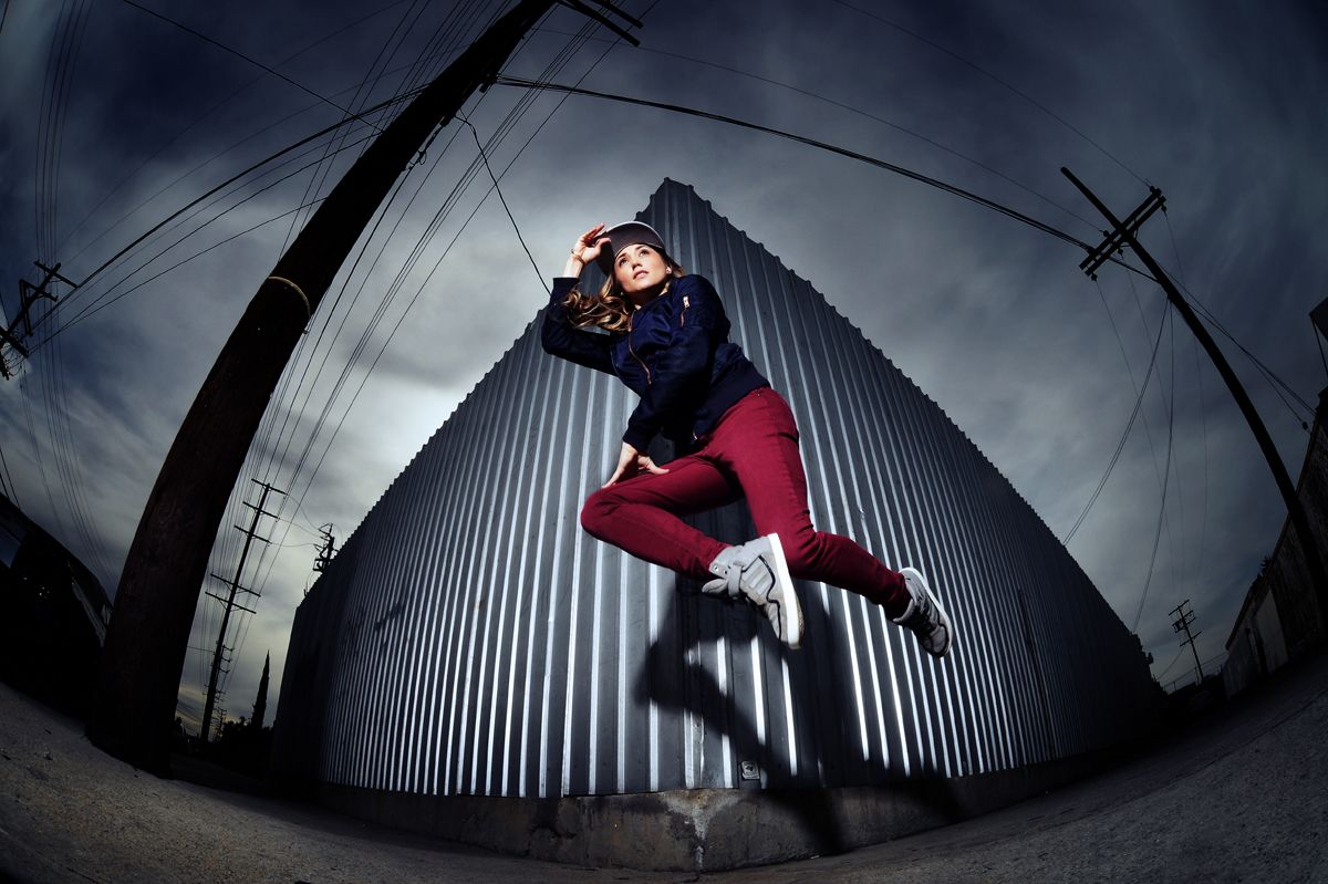 c 735_retouched5.jpg