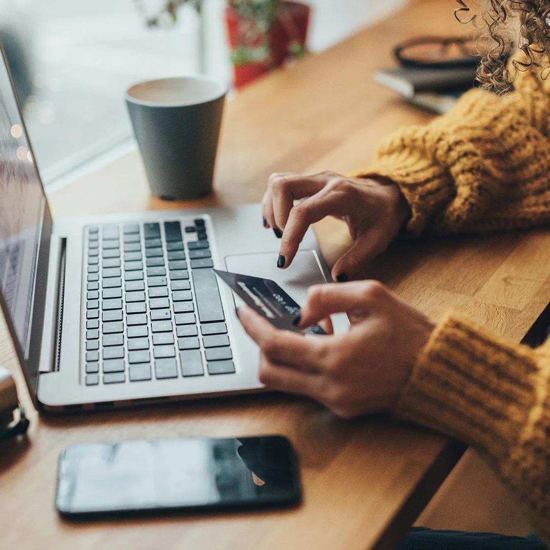 How Embedded Finance is transforming online marketplaces