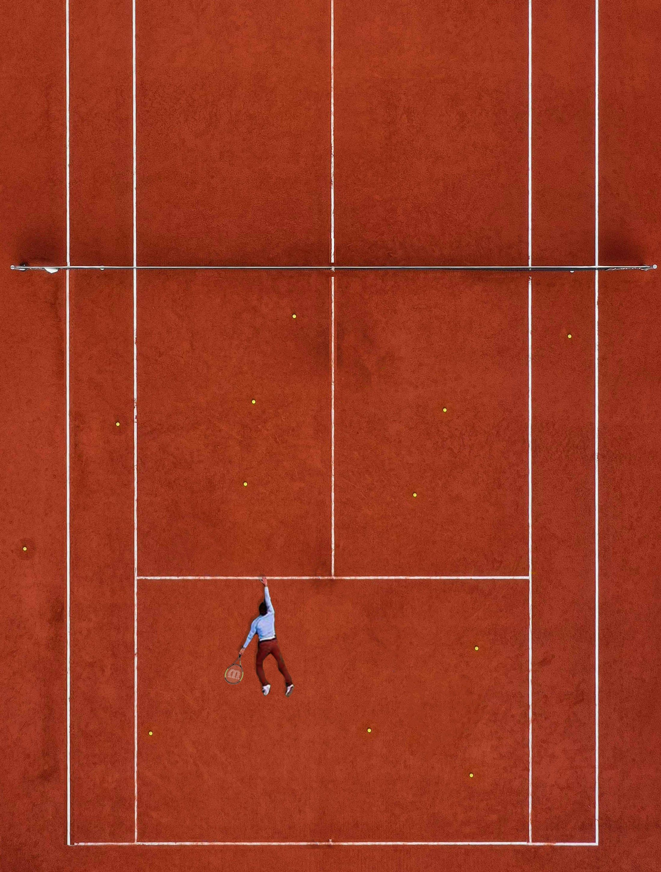 Court en terre battue vu du ciel
