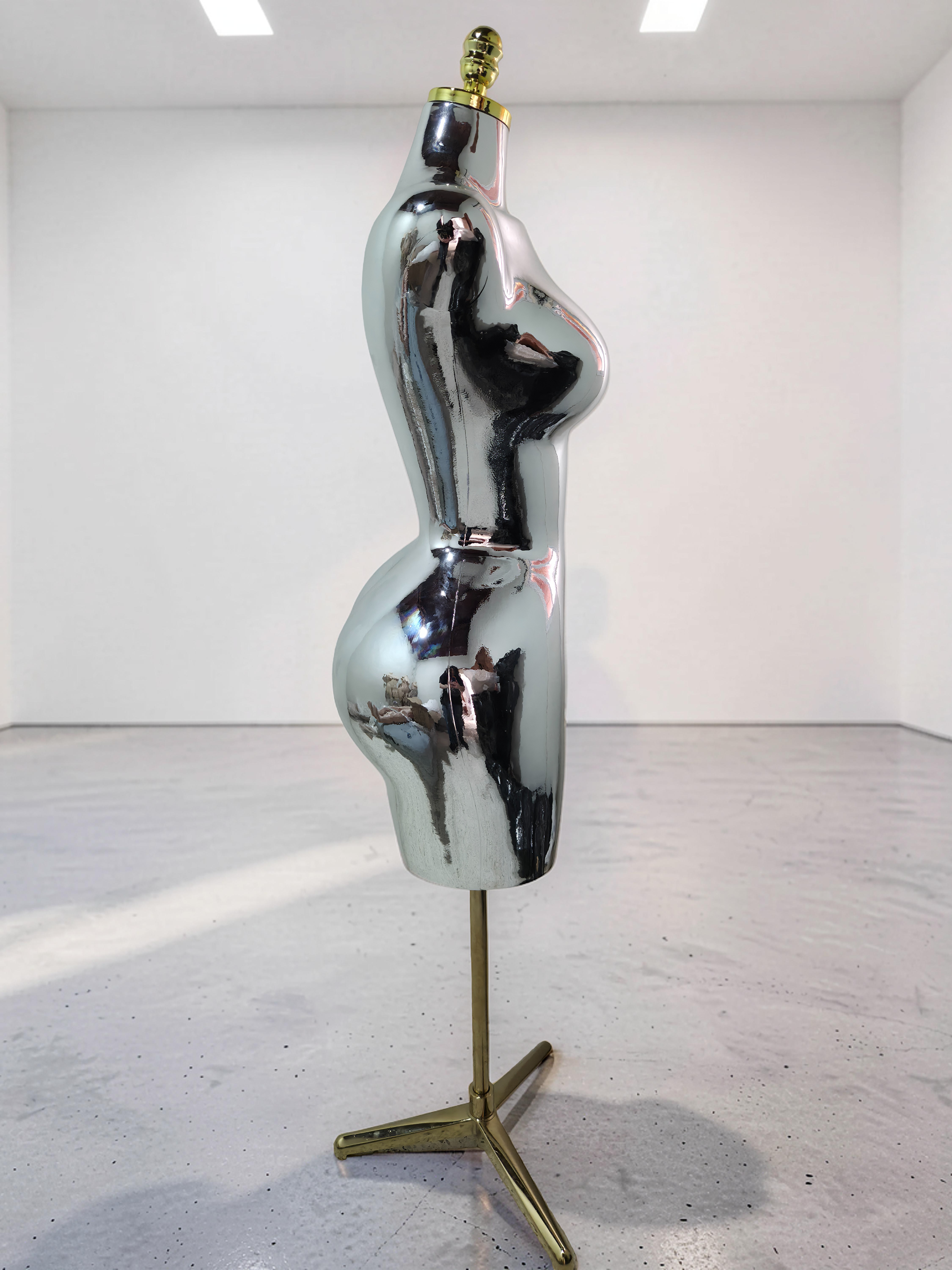 Maniquí de Drapeo Buchona Cromado Plateado en Fibra de Vidrio - Miniatura 3