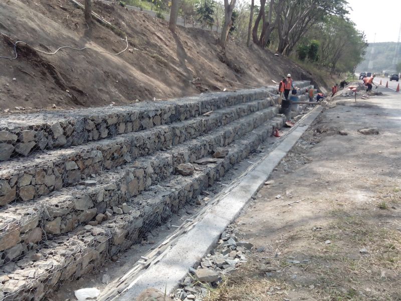 Slope Reinforcement Km 97 Cipularang - Gallery 3