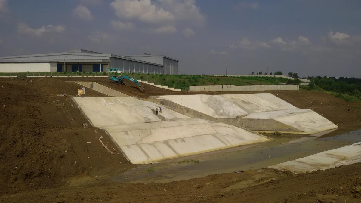 Perbaikan Saluran DV-6 Kawasan Industri Suryacipta