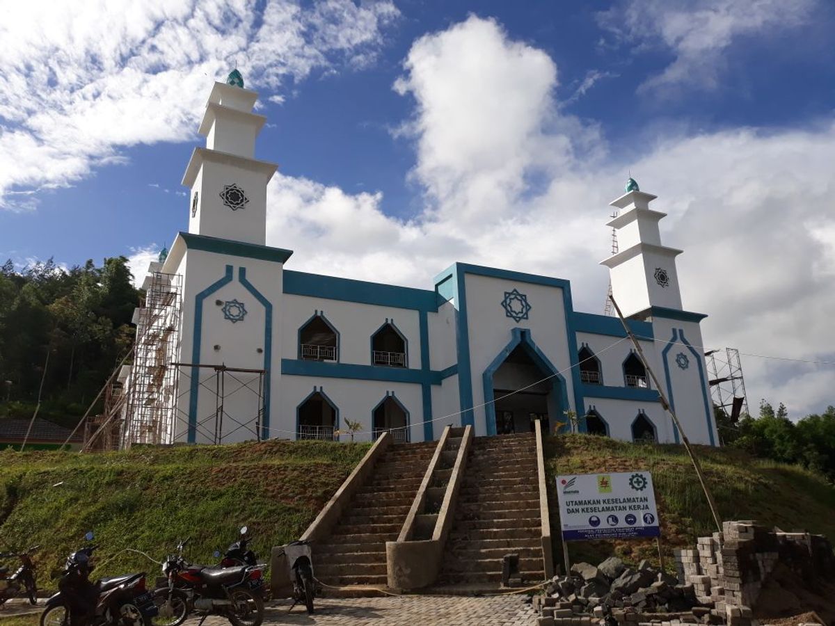 Masjid Raya & Islamic Center Ciponkor Bandung Barat