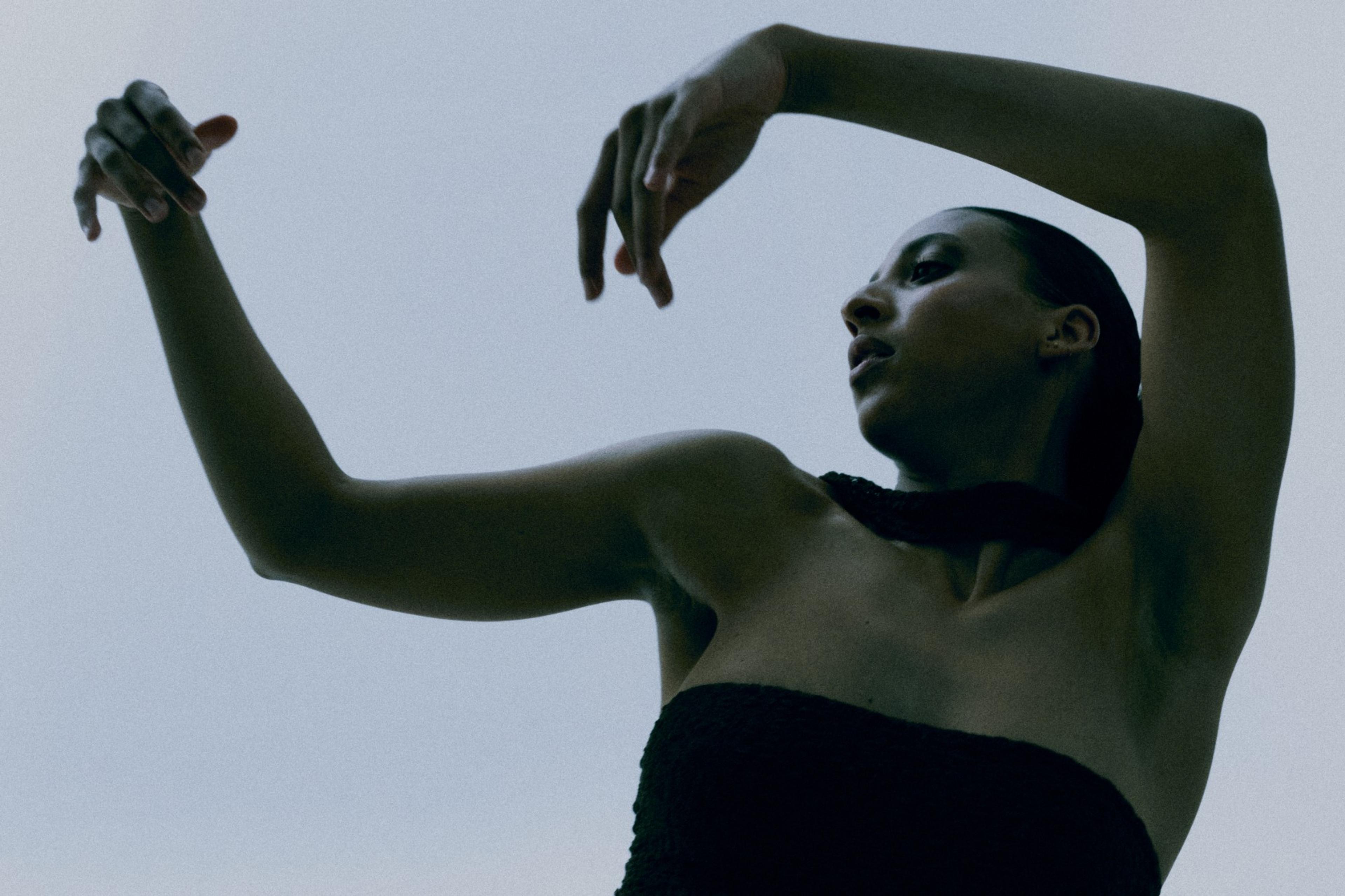 Angela Nwagbo dancing