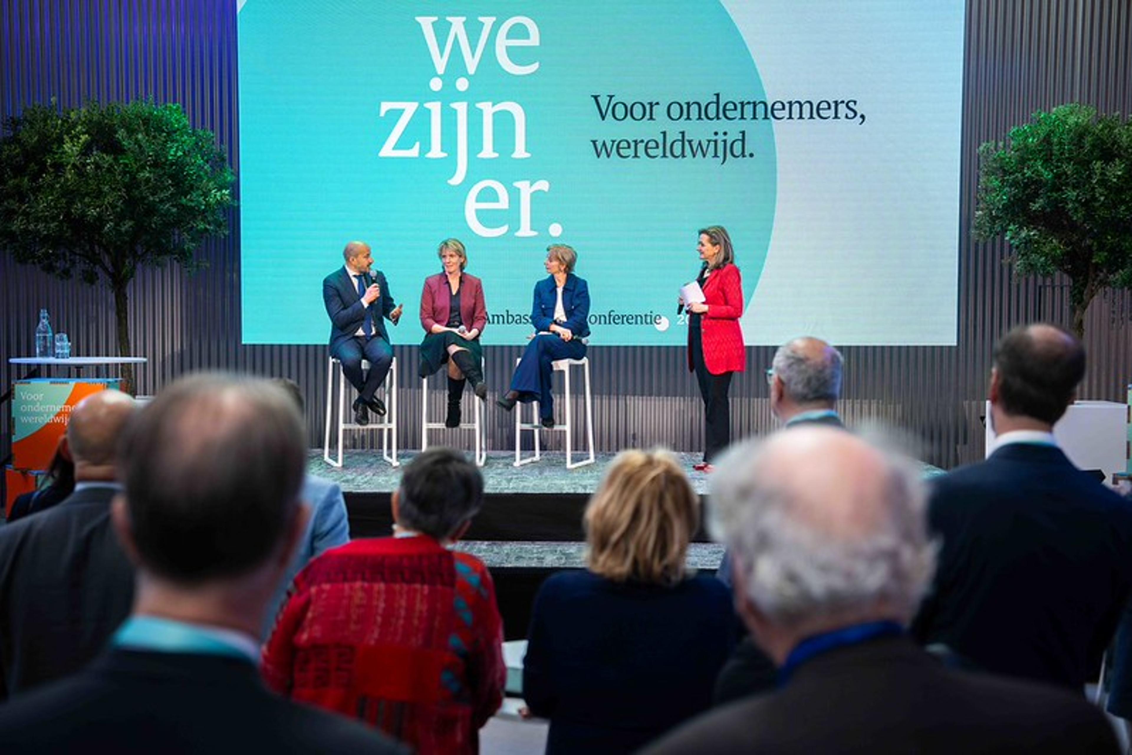 Ahmed Marcouch, Helga Witjes, Wendy de Jong