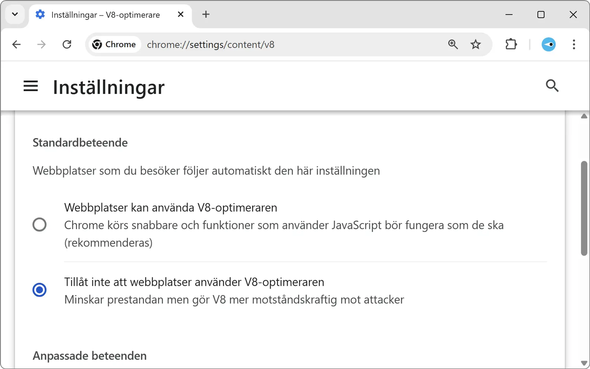 Skärmavbild av Chrome-webbläsarens inställningssidor. Inställningen ”tillåt inte att webbplatser använder V8-optimeraren” är markerad.