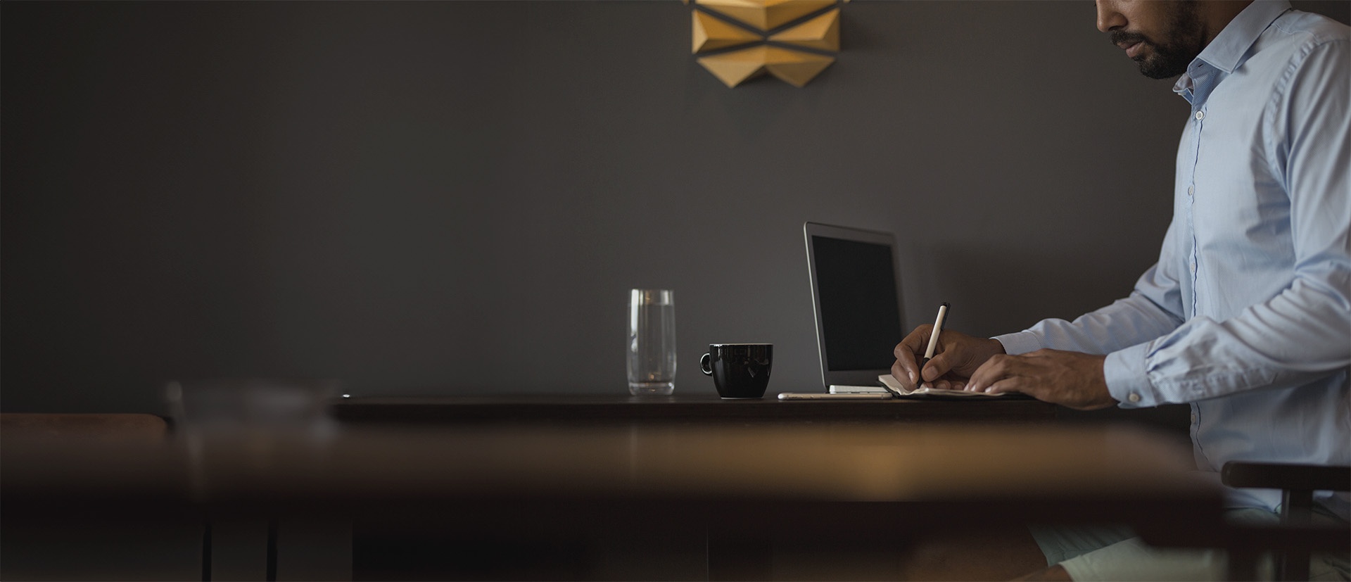 Skydda medarbetarnas datorer med antivirusprogram