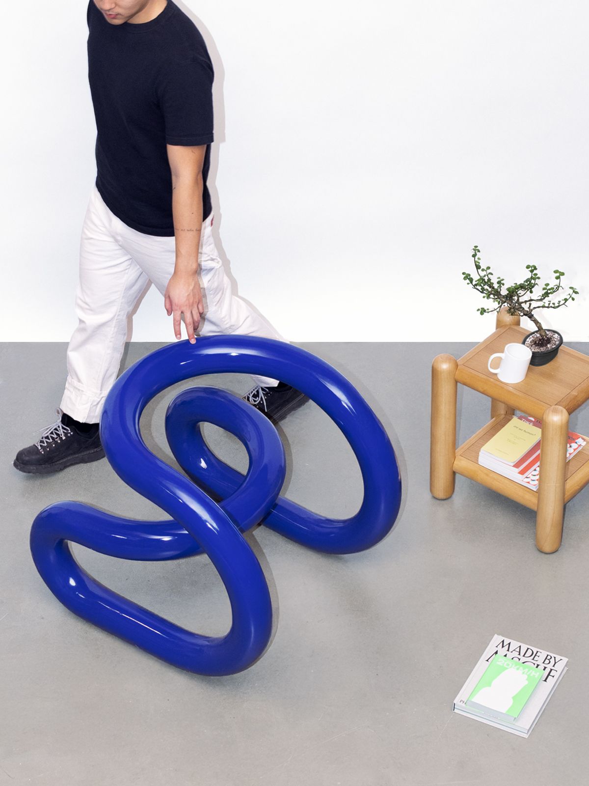 Nik Bentel Studio - The Loopy Chair