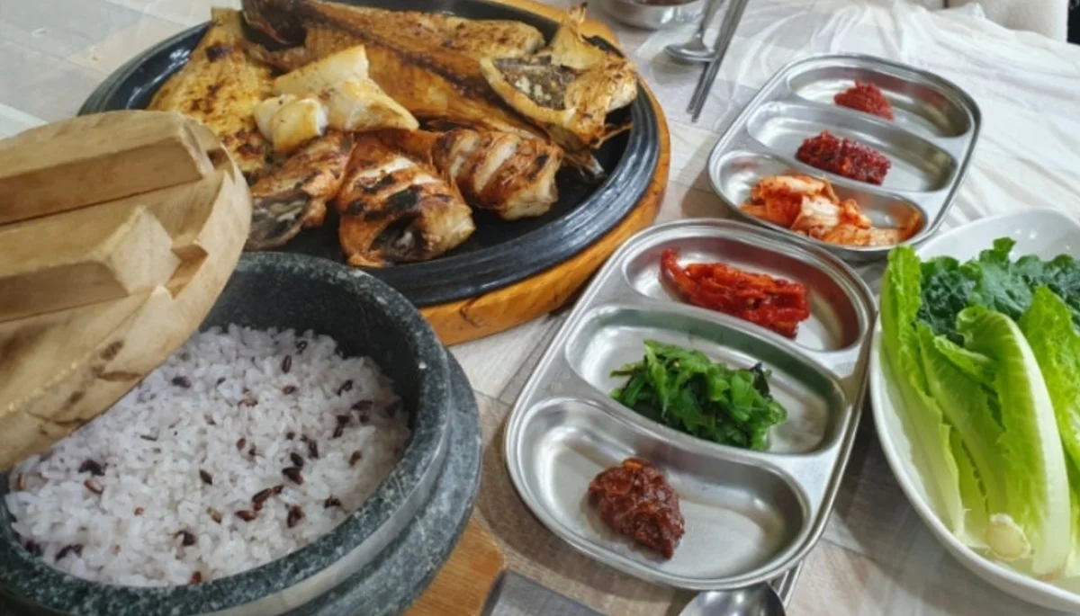 동명항생선구이 매장 외관