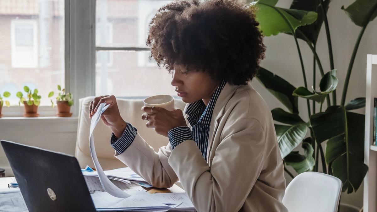 Broke by the 25th: How to Make Your Money Last the Whole Month