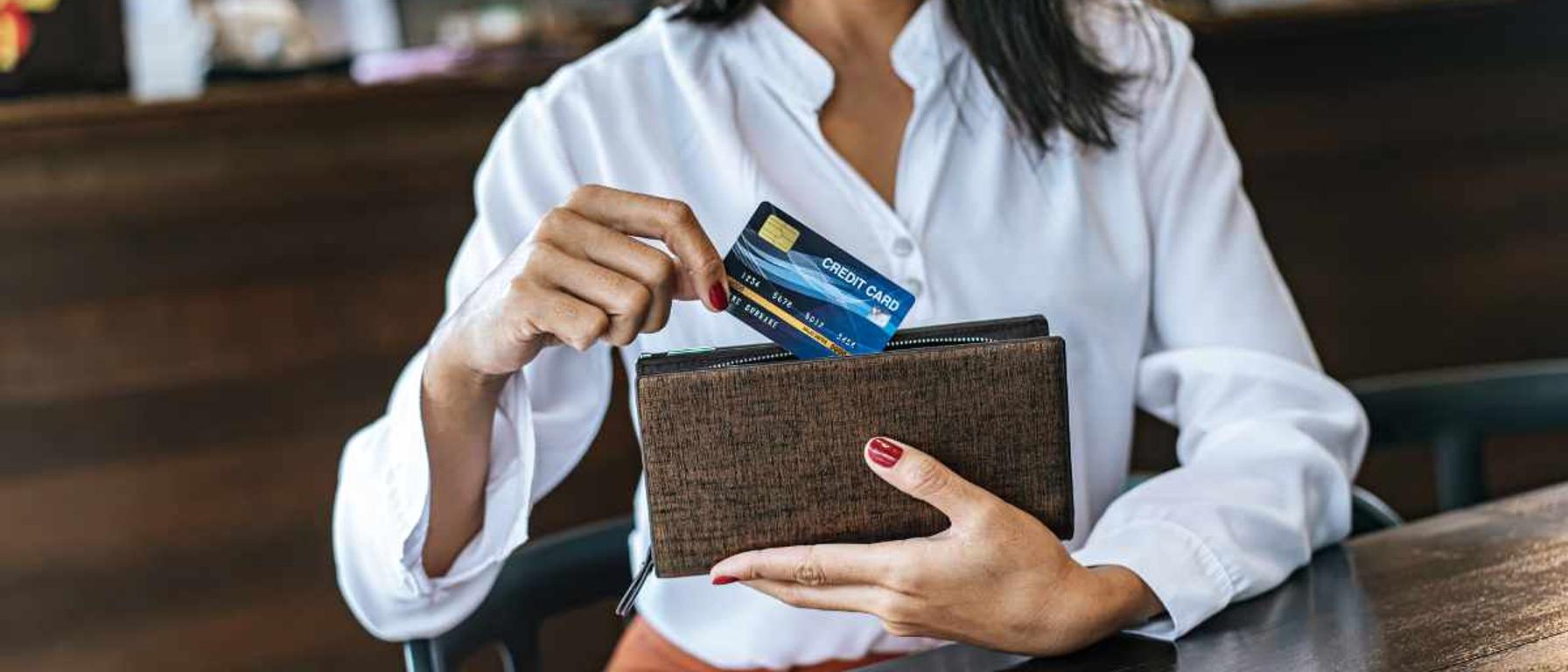 Swipe Smarter: Considerations for Responsible Credit Card Use