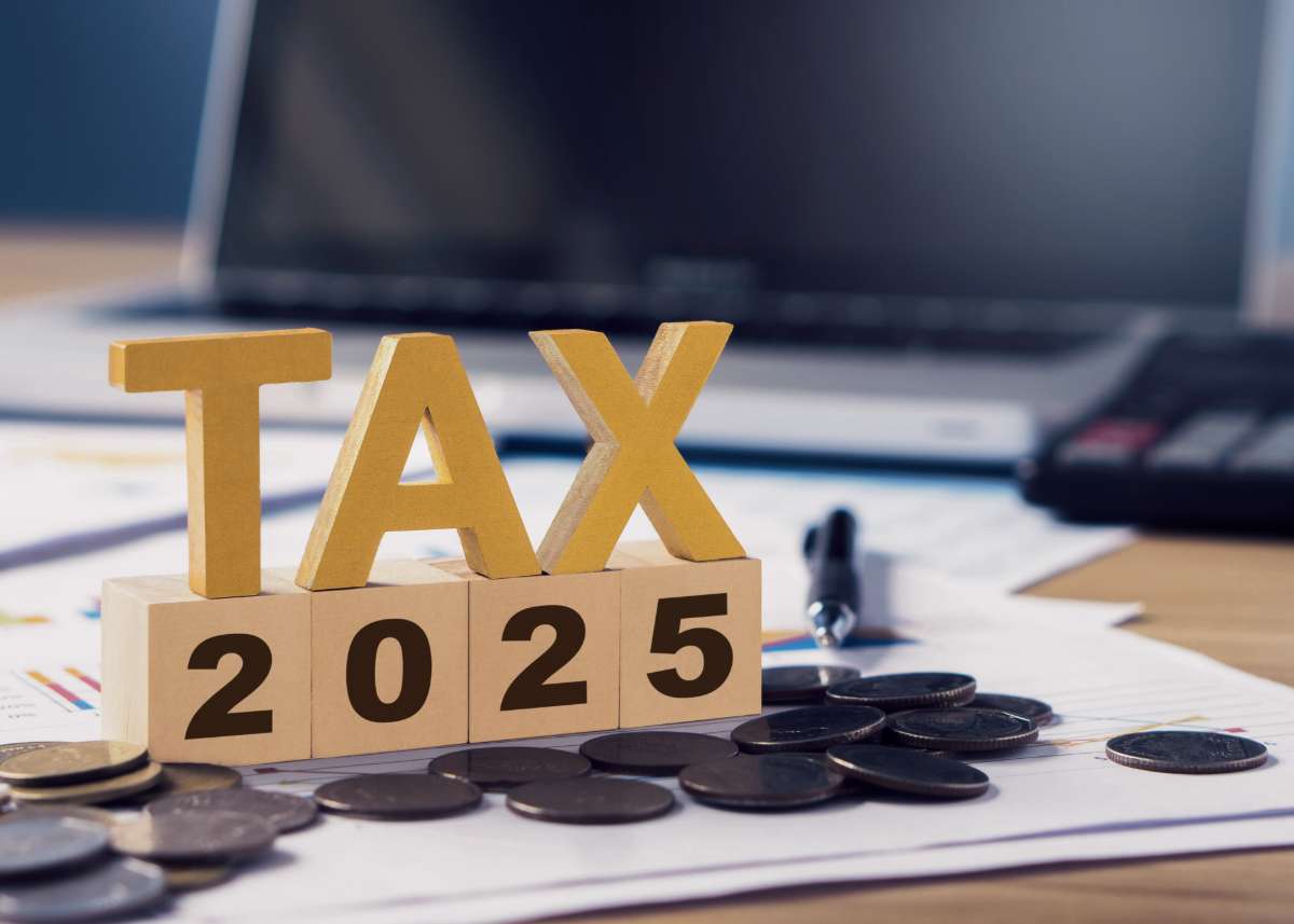 2025 Tax Law Changes: Key Updates to Income Brackets, Deductions, and Savings Plans