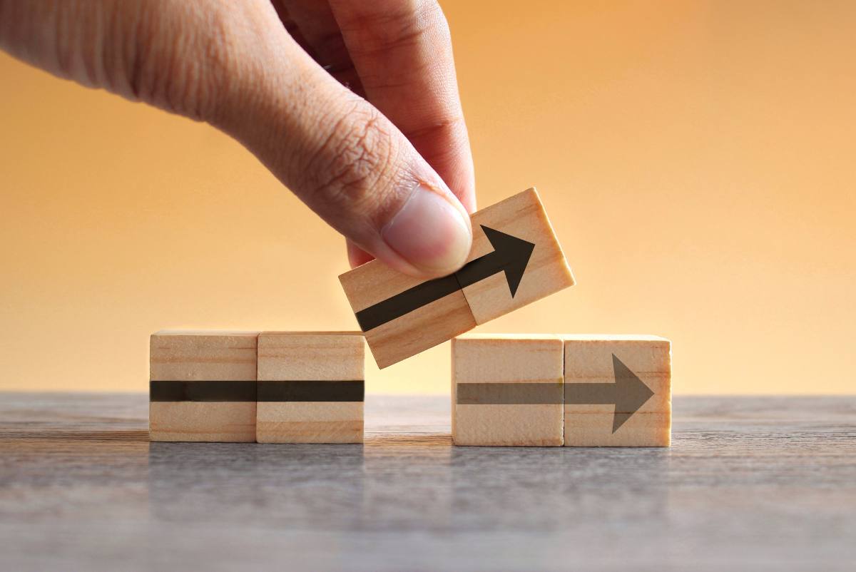 Comparing Debt Repayment Strategies: Snowball vs. Avalanche