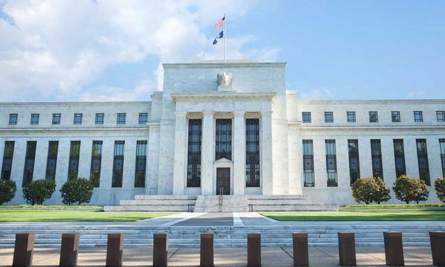 Federal Reserve Interest Rate Policy: What Investors Need to Know