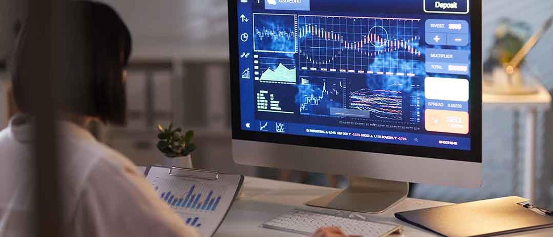 Fundamental vs. Technical Analysis: Understanding Two Key Investment Strategies