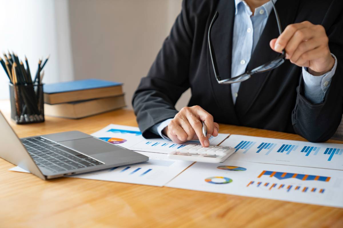 Annual Financial Checkup: A Year-End Guide to Your Finances