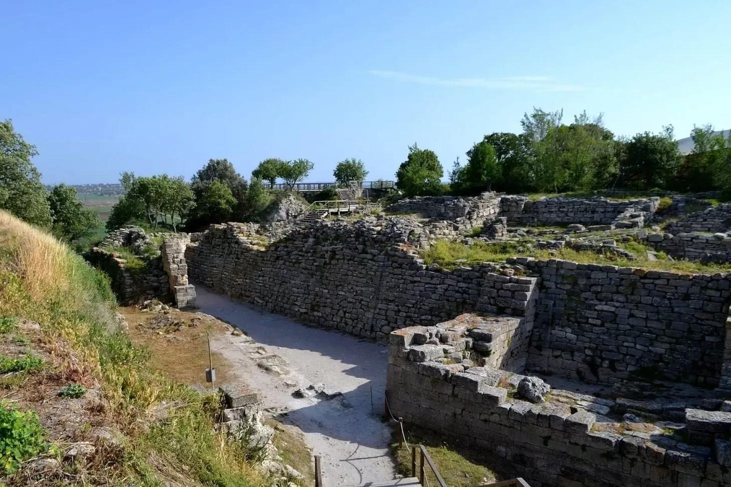 Troy Ancient Walls, Canakkale, Turkey