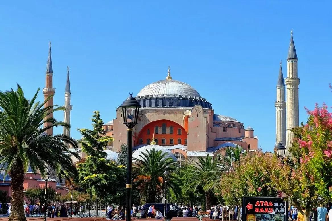 Hagia Sophia Exterior, Istanbul, Turkey